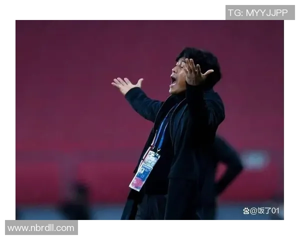 武汉足球队技术争议引发热议球迷与专家各执己见探讨战术与裁判判罚